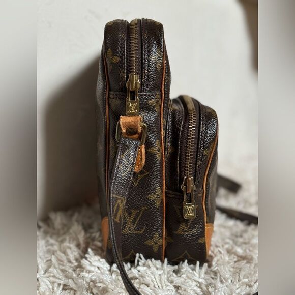 Vintage Luxury LOUIS VUITTON Amazone Crossbody Iconic Coated Canvas Handbag 1989 - Picture 2 of 16